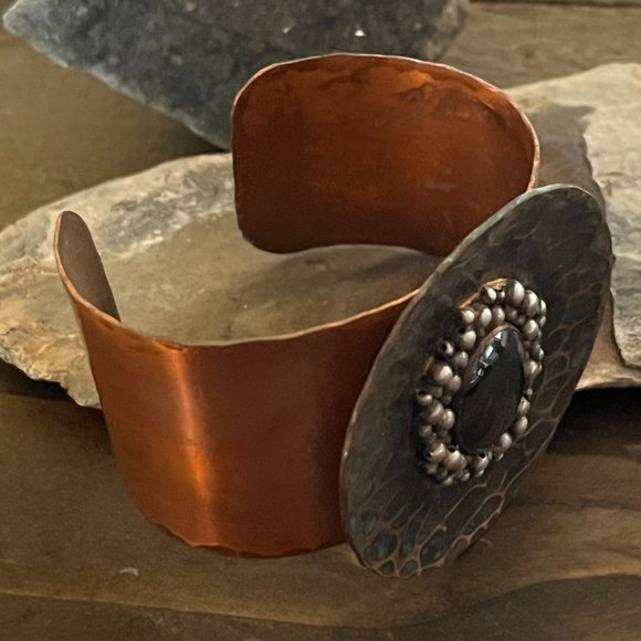 Vintage Boho Copper & Black Onyx Cuff Bracelet - Picture 4 of 7